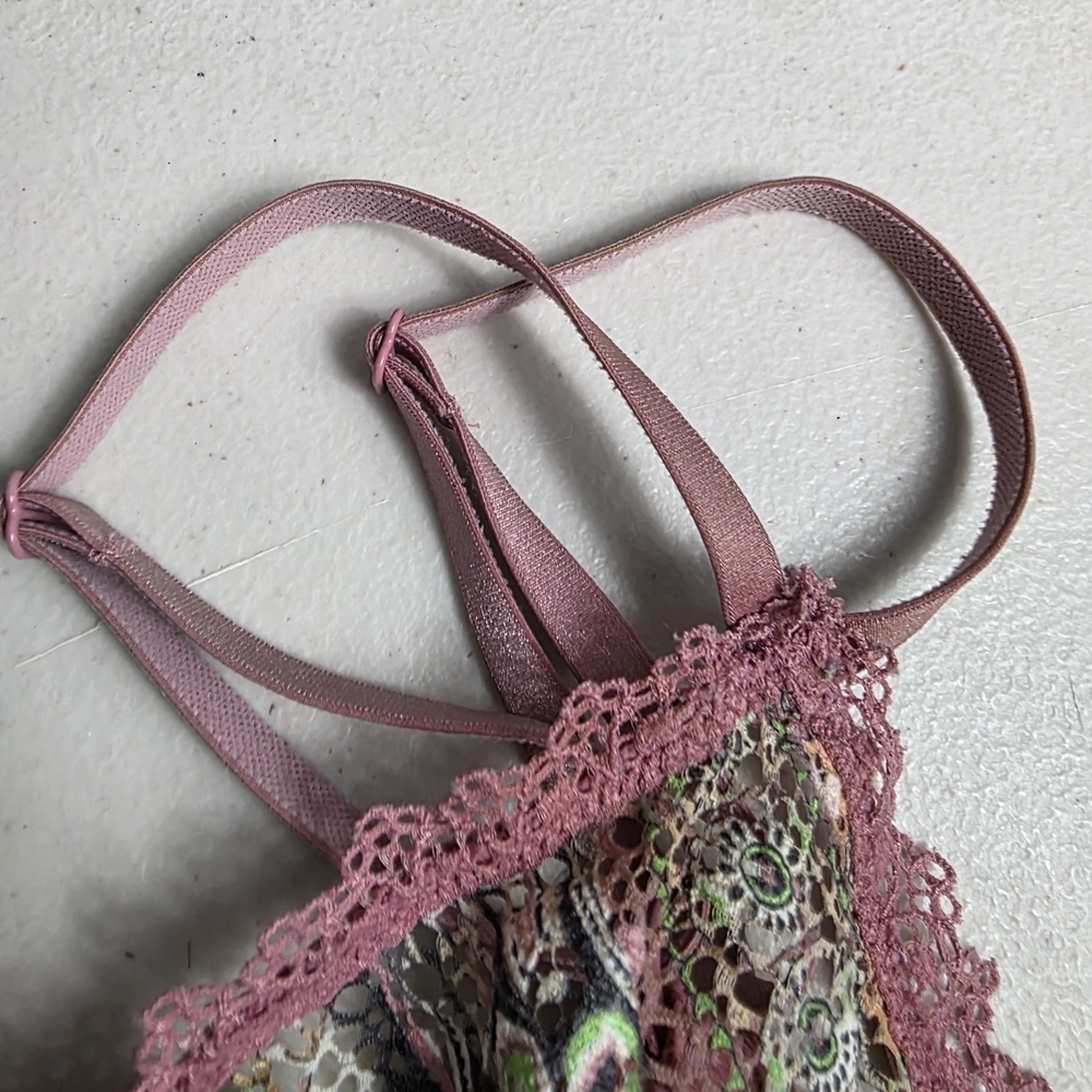 Victoria's Secret Dusty Pink Laced Bralette Underwire Top 
Size S - Picture 6 of 9